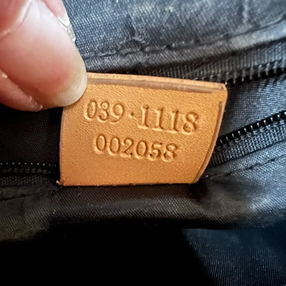 Authentic Gucci Monogram Shoulder Bag - Picture 8 of 8